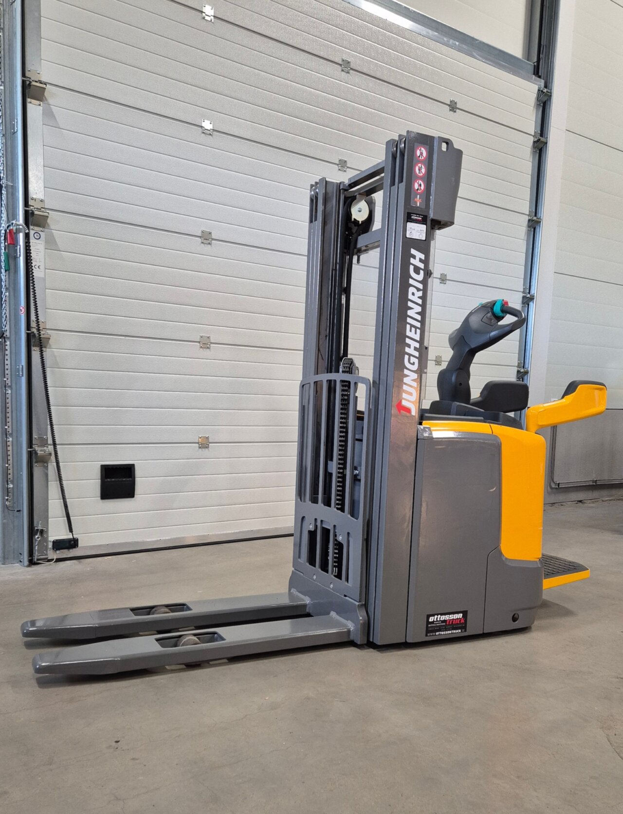 Jungheinrich ERC216 1743