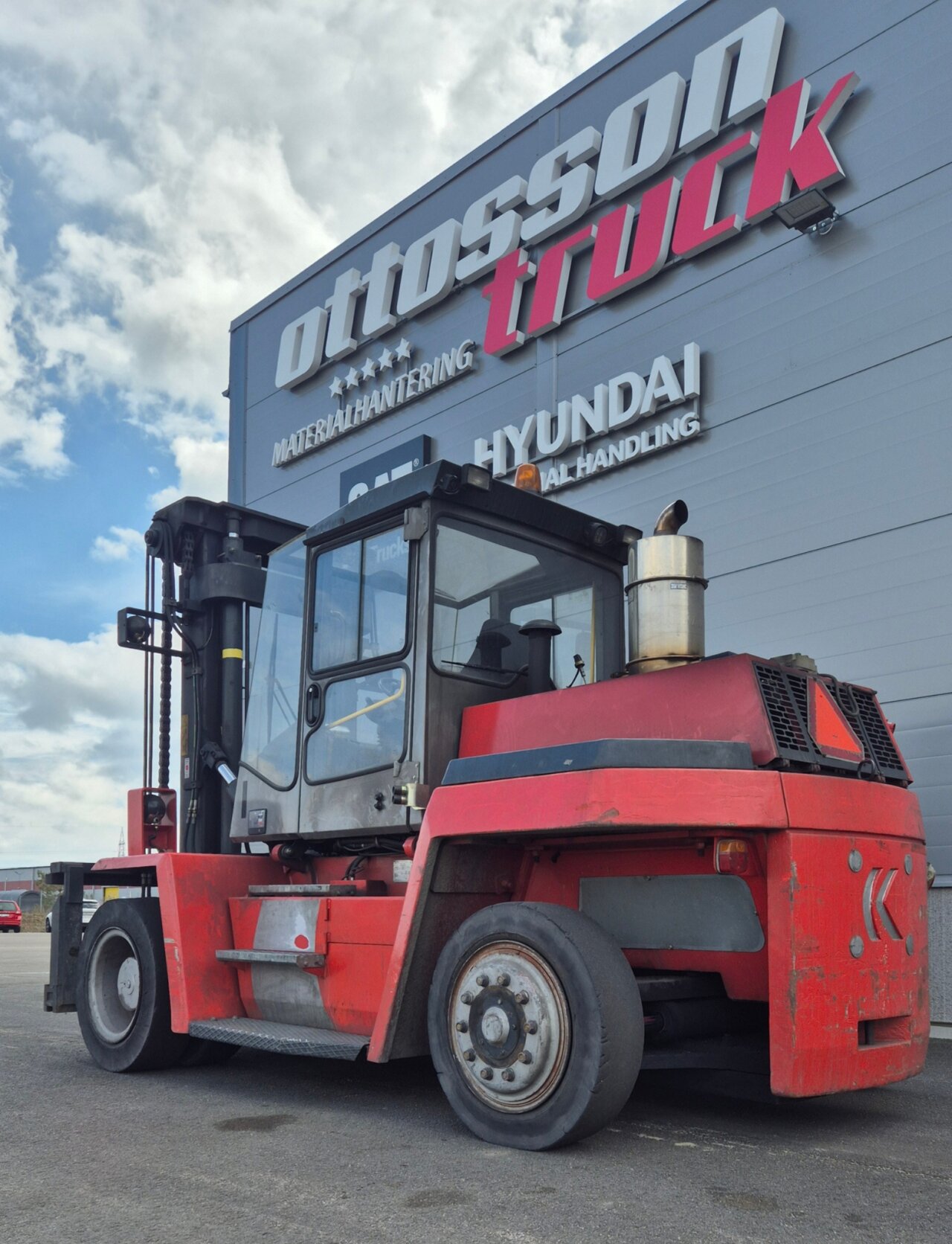Kalmar DCD100-6 3228