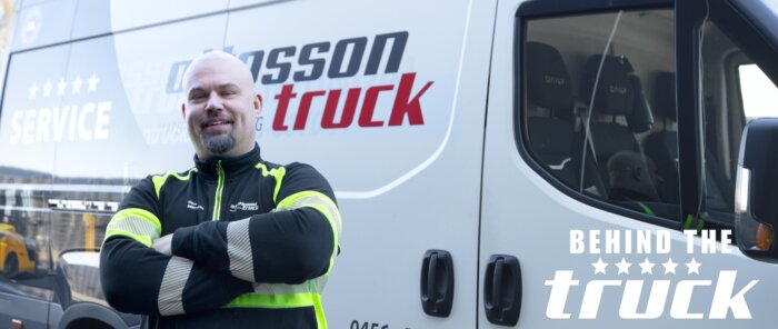 Behind the truck - Olof Mårtensson